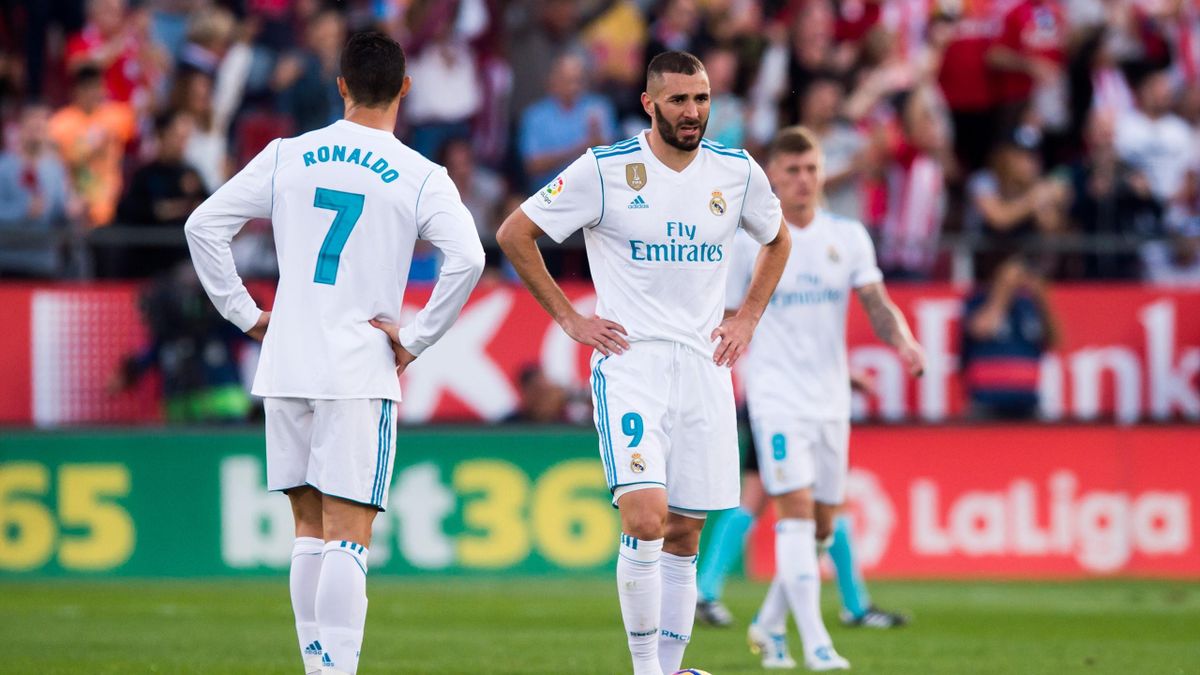 Karim Benzema sẽ là cái tên sáng giá để thay thế Ronaldo ở Real Madrid